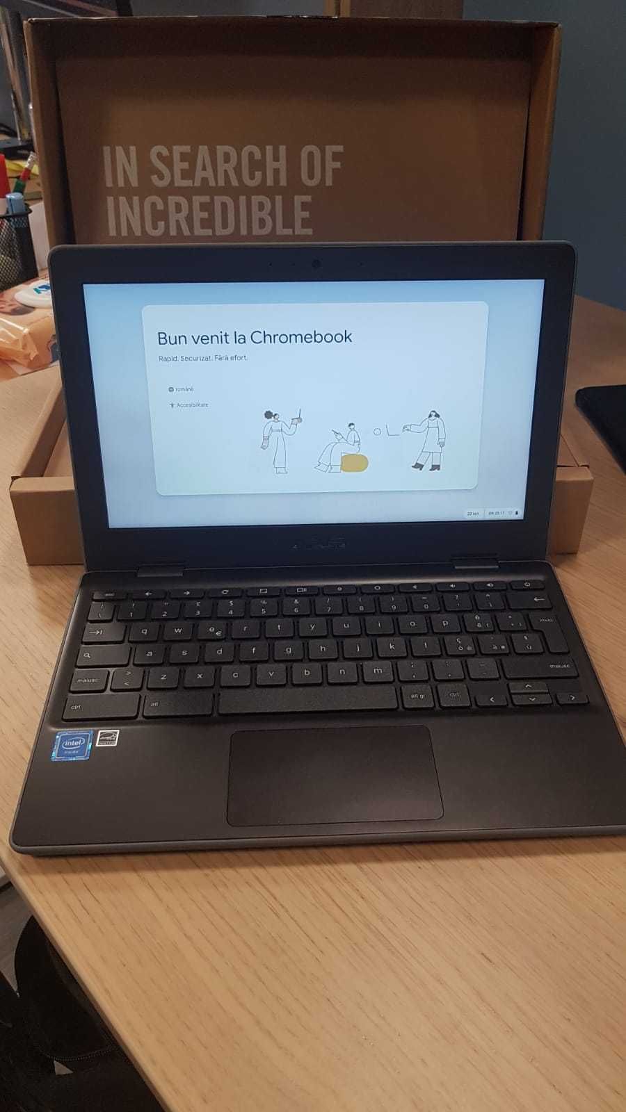Laptop/Tableta ultraportabil Asus Chromebook C204M