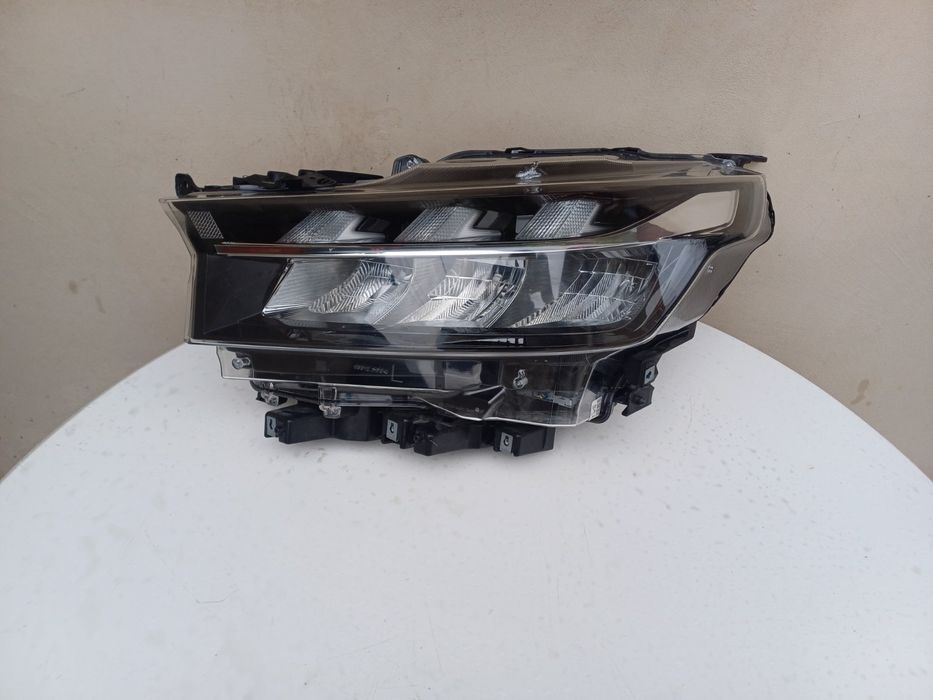 Ляв фар за Suzuki Sx4;  S-Cross; Full led