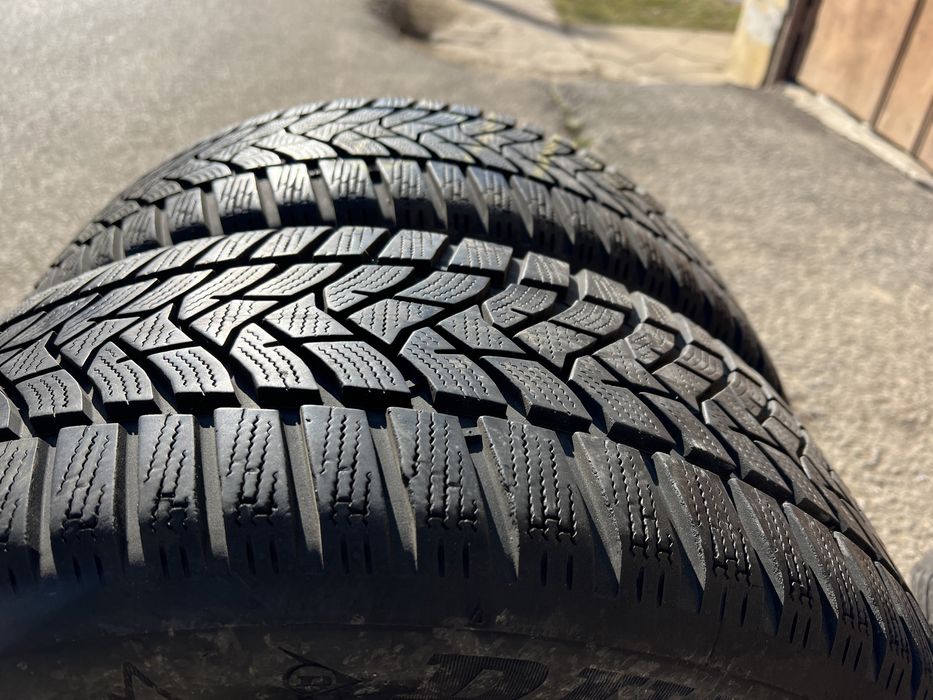anvelope Dunlop Winter Sport 5  215/55 R17
