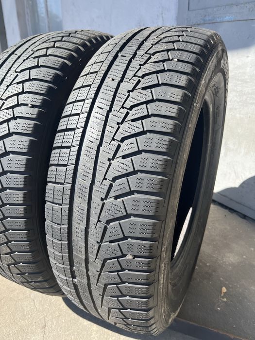 2 бр. зимни гуми 215/65/16 Hankook DOT 2916 4,5-5 mm