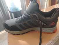 Маратонки ADIDAS