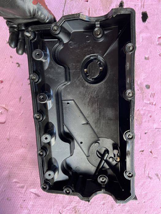 Capac motor vw passat b6 motor 1.9 cod motor bxe