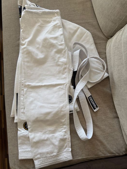 Vand costum Jiu Jitsu