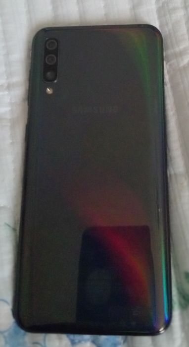 Продаётся самсунг А50