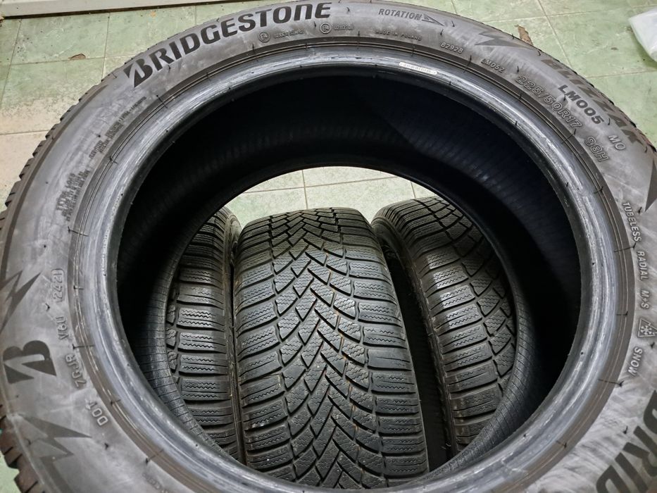 4 anvelope 225/50 R17 Bridgestone
