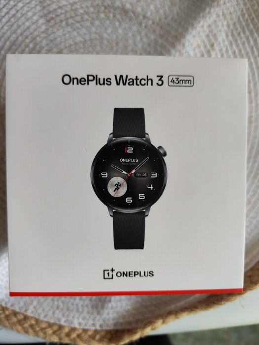 Vând smartwatch OnePlus watch 3 43 mm NOU  desfăcut pentru probă