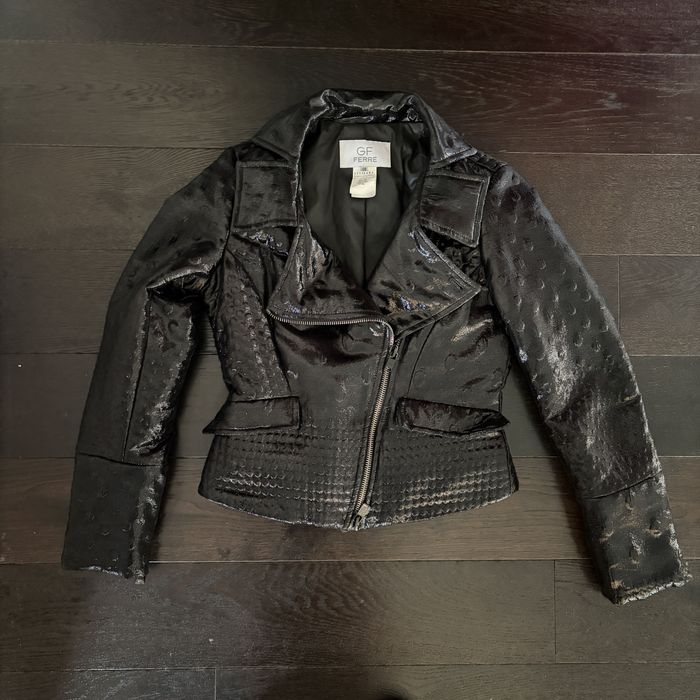 Дамско яке GF Ferre