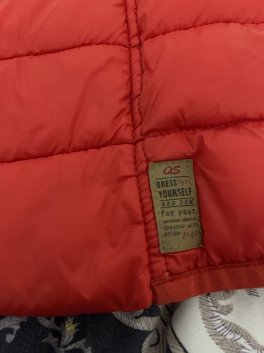 Vesta dama rosie matlasata calitativa