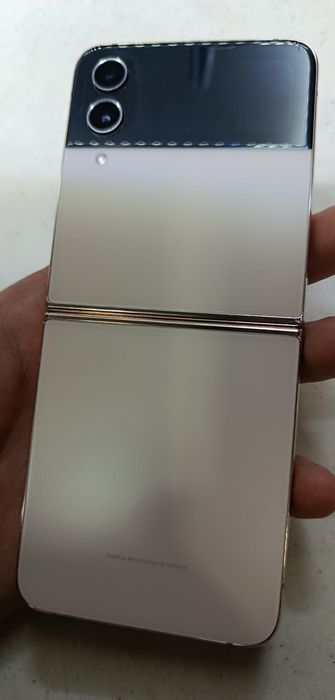 Samsung z flip 4