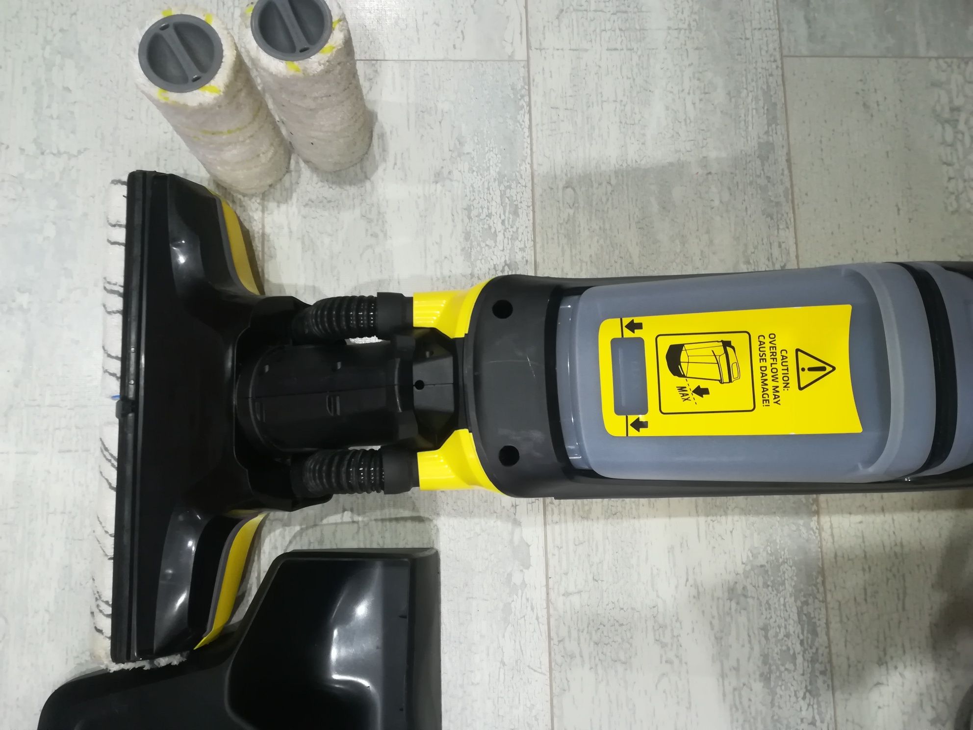 Уред за почистване на подове KARCHER FC 5