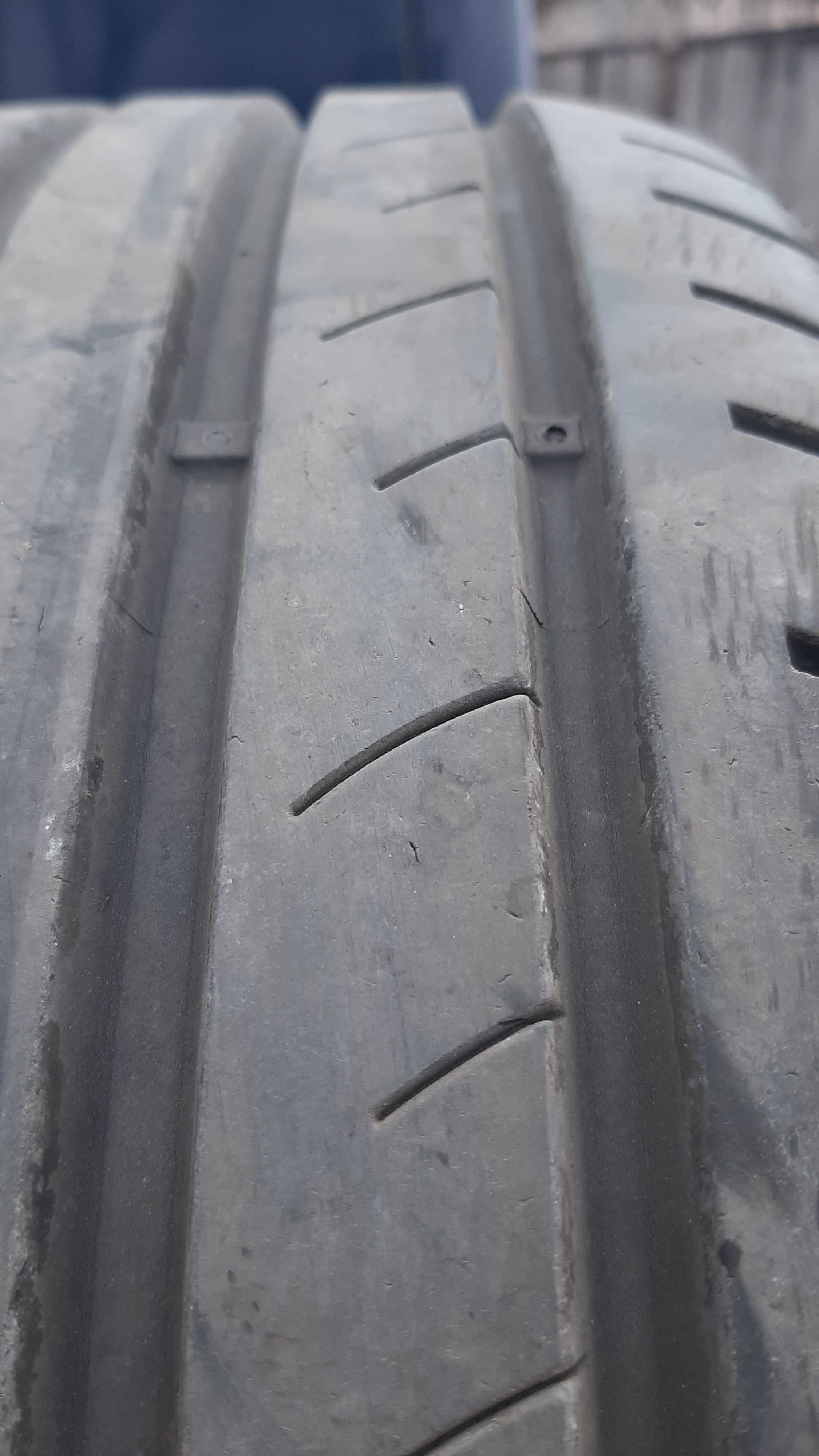 4 броя летни гуми 225 45 19 Dunlop 7мм
