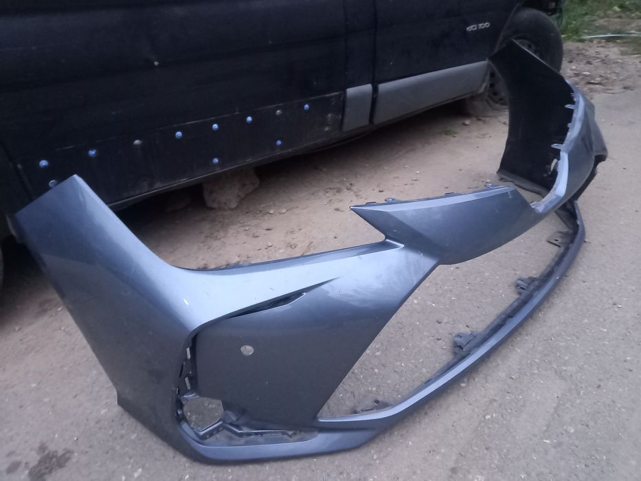 Bara fata Toyota Corolla sedan spoiler Corolla 2018-2023