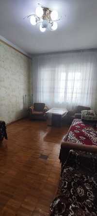 Срочно!Продаю Авиасозлар-3  2х комн, среднее состояние, балкон 1,5*3