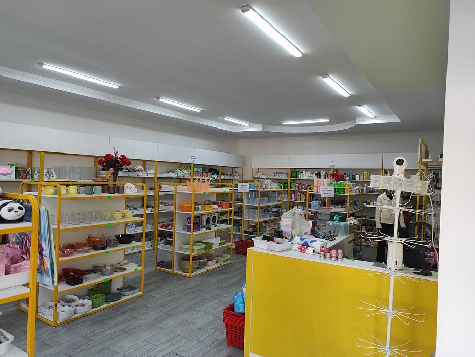 Стеллажи для магазина Срочно