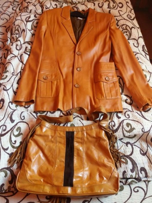 Vand haina si geanta din piele