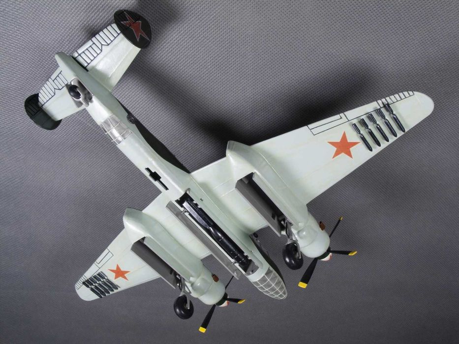 сборная модель самолета Ту-2 (Ju-85) пр, ГДР РАРИТЕТ!