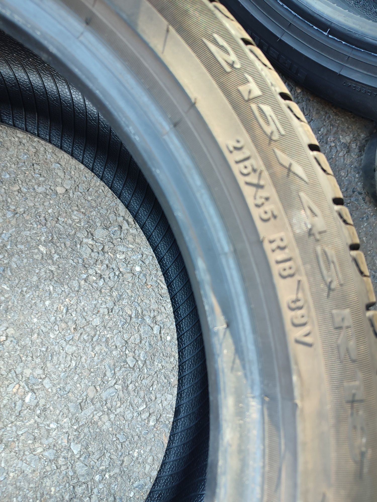 215/45/18" 2бр Pirelli cinturato p7,dot0420,7mm