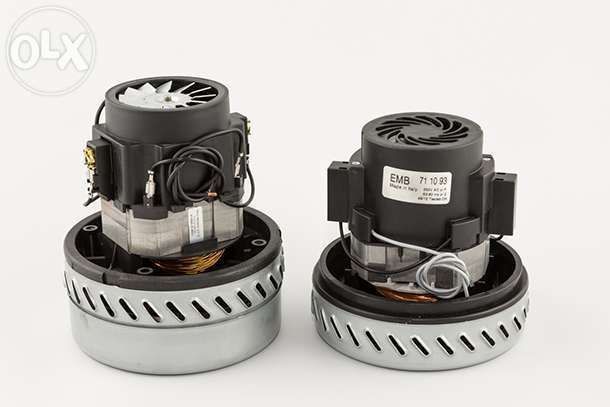 Motor aspirator profesional Karcher