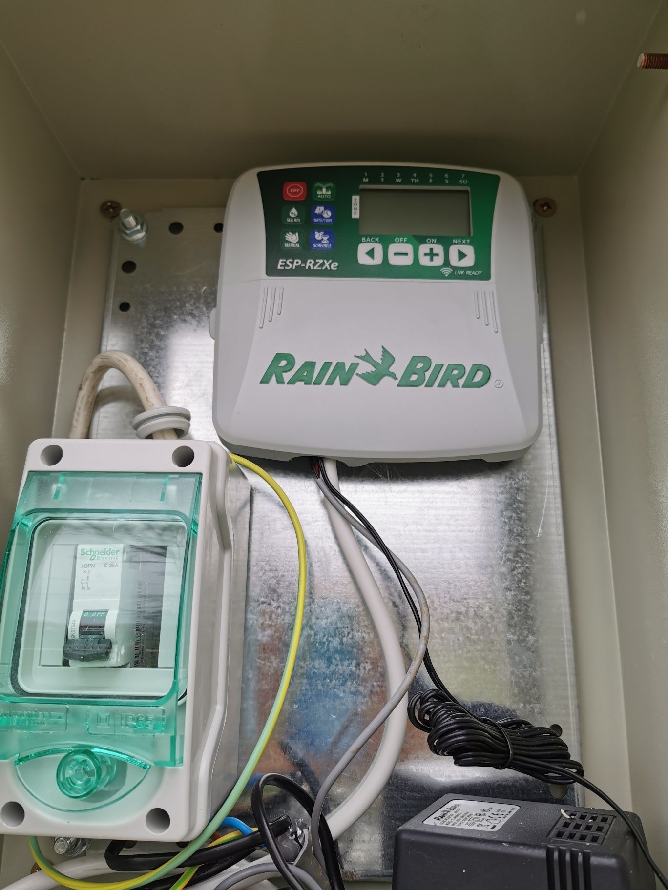 Sisteme de irigatii automatizate profesionale Rain bird
