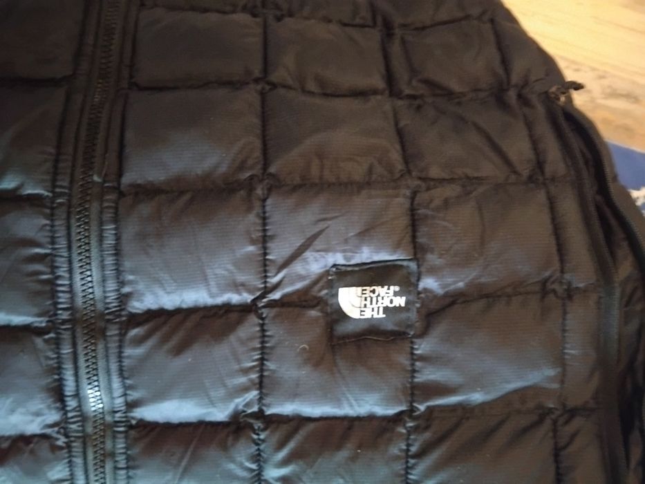 Тне north face. Яке