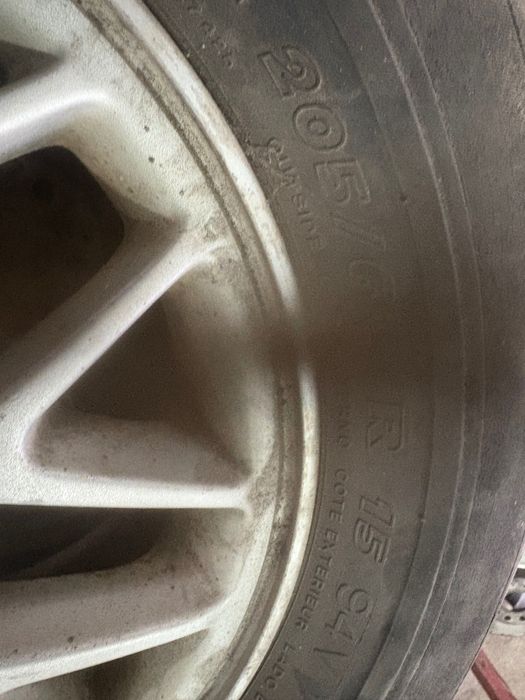 гуми с джанти  15