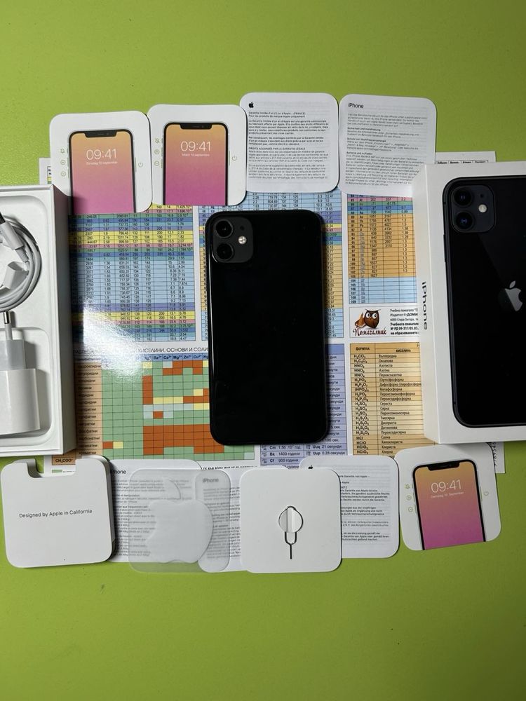 iPhone 11 64 GB Отличен
