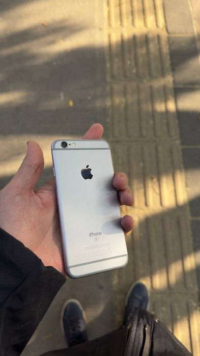 Iphone 6s 64gbbb