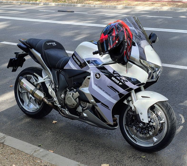 Honda vfr 1200 F DCT