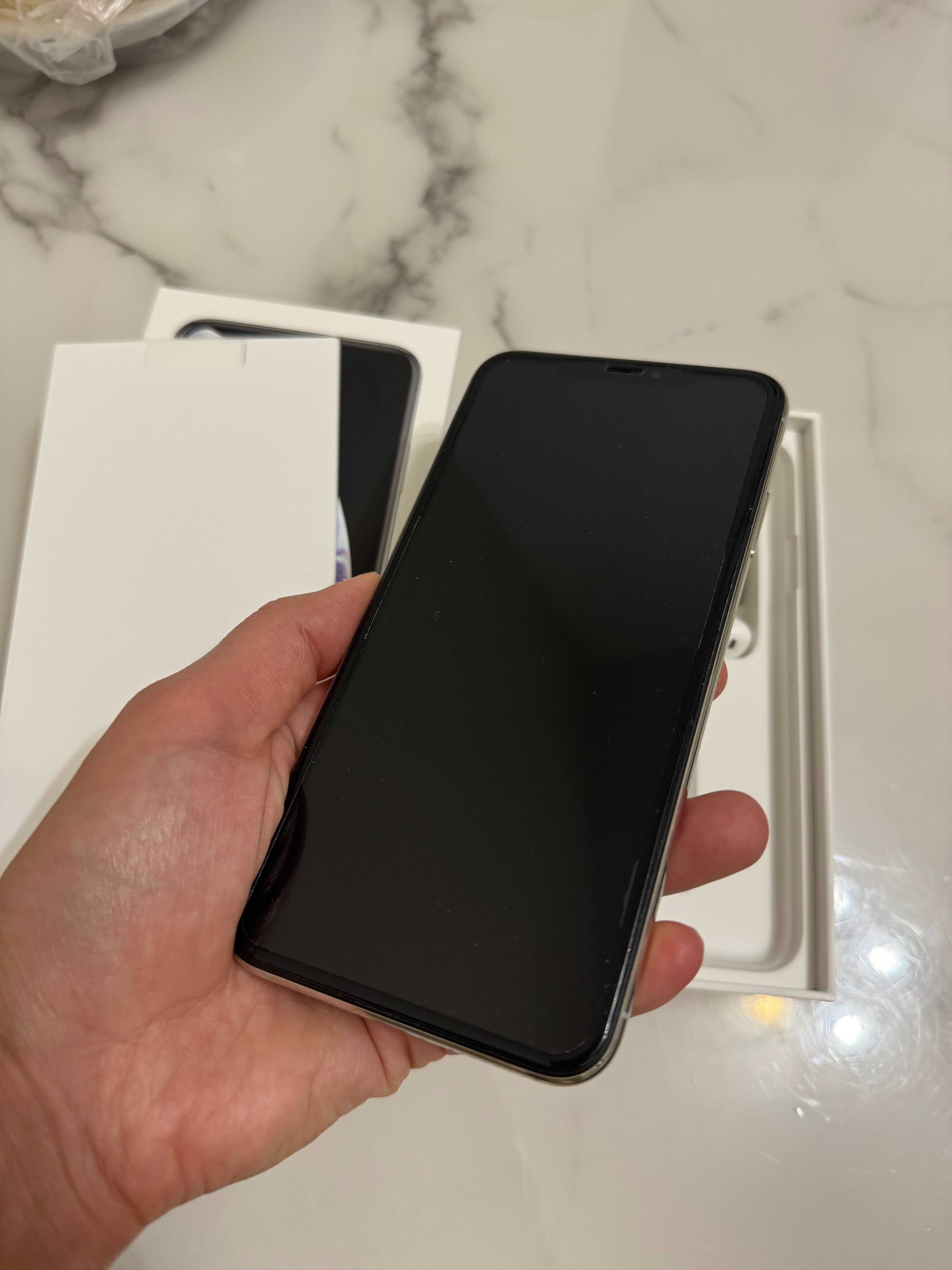 iPhone Xs Max, Silver, 256GB