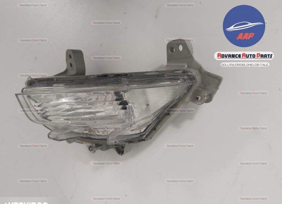 Proiector dreapta cu halogen original in stare buna Mazda  3 BM [2013
