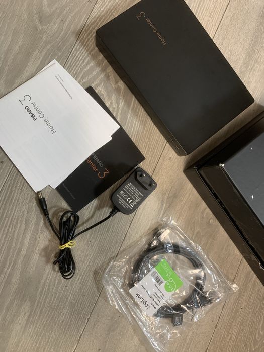 Sistem Fibaro Home center 3