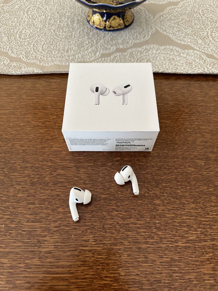 Vand Airpods pro