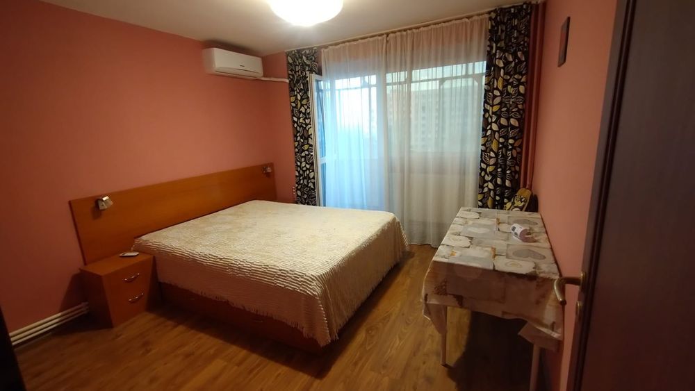 Proprietar închiriez apt 2 camere decom – 60 mp + balcon 11 m MICRO 18