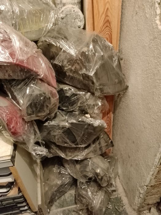 Части за коли,фарове,стопове,брони,врати и заден капак за Мерцедес А к