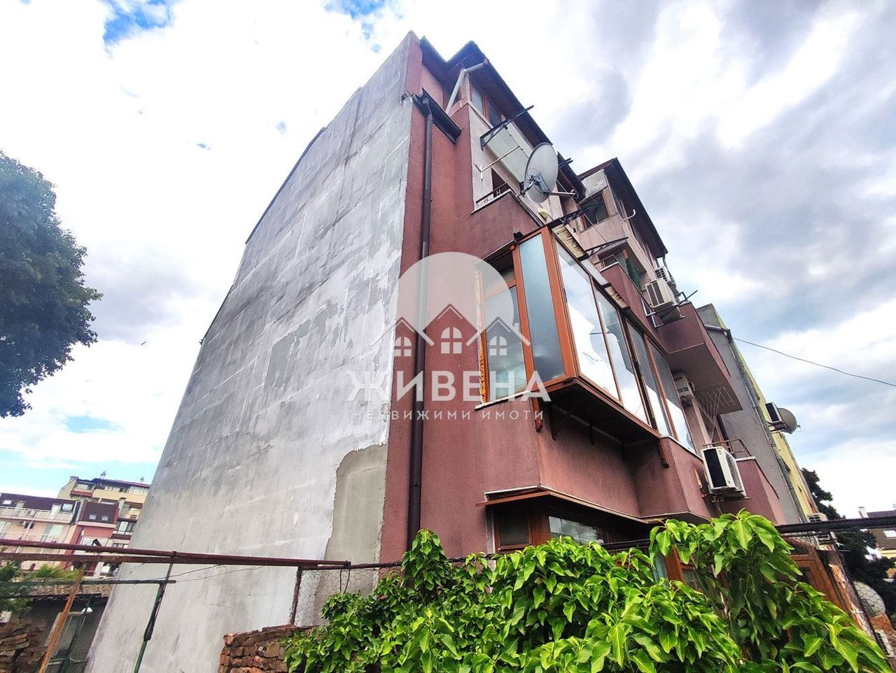 Продава се Парцел в Варна, Колхозен пазар - 140 кв.м за 1615 €/кв.м - Снимка #2