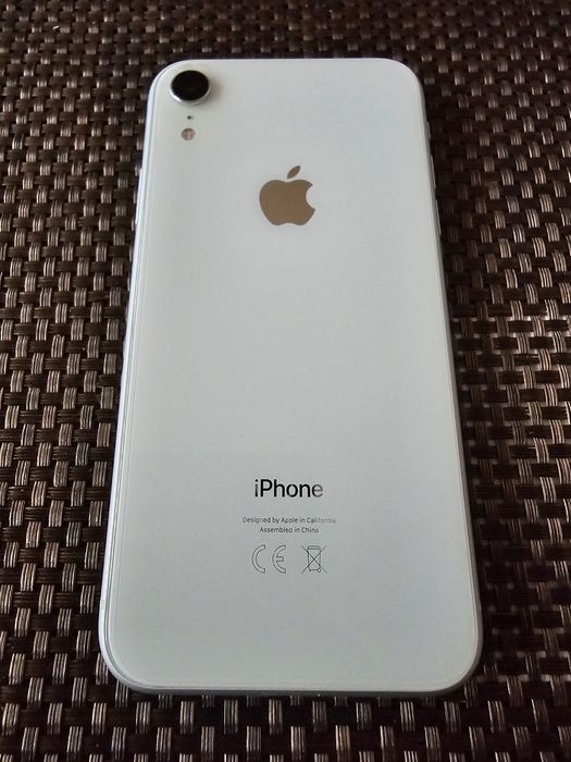 iPhone XR 64GB  White /Бял