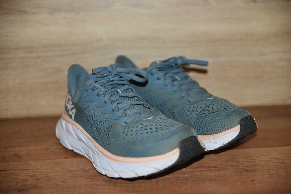HOKA оригинални маратонки, номер 36 2/3