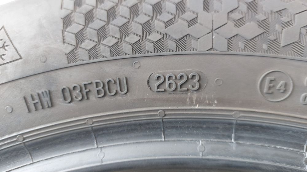 Зимни гуми 215/55/17 Continental WinterContact 2 броя