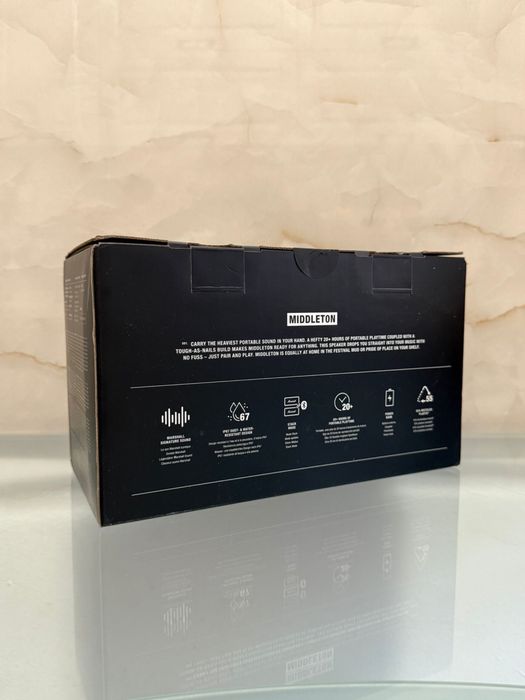 Boxa portabila MARSHALL Middleton, Bluetooth, IP67, Black & Brass NOU