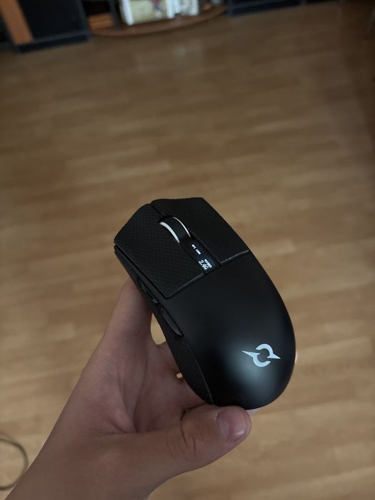 Mouse Gaming Aqirys zephir
