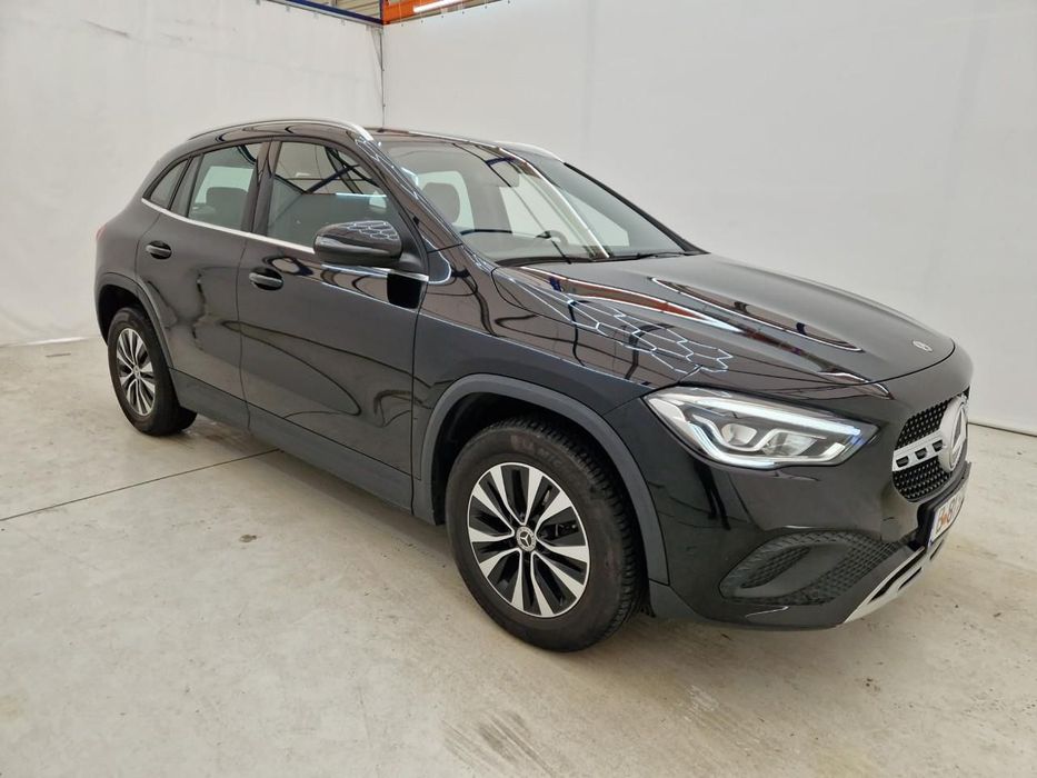 Mercedes-Benz GLA Garantie,Posibilitate leasing,Tva deductibil,Istoric service