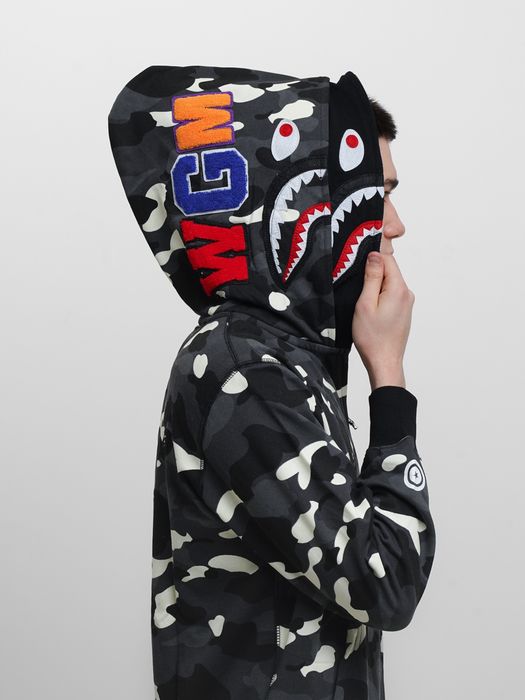 Bape (camo) kiyim