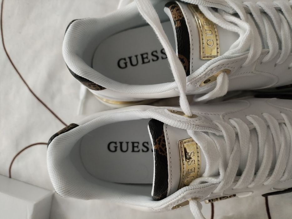 Adidași Guess originali