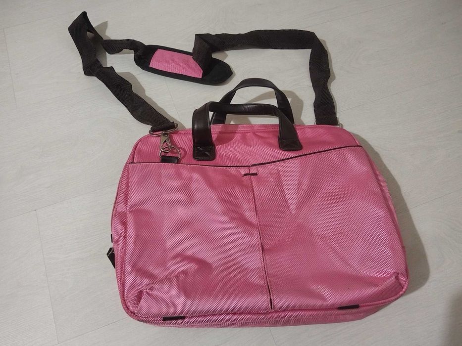 чанта (калъф) за лаптоп