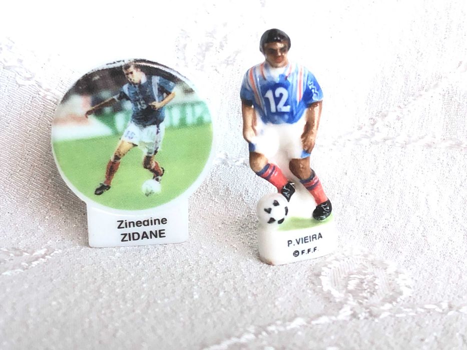 Порцеланови фигурки Зидан и Виейра / Zidane and Vieira vintage figures