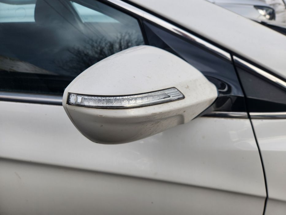 Огледало за Hyundai i40