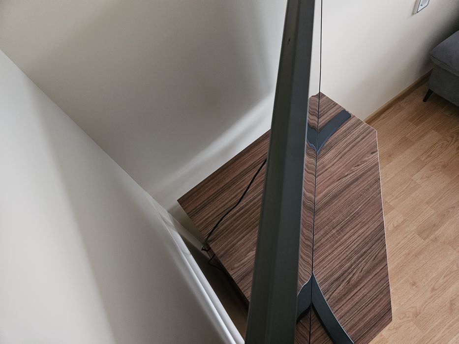 Ъглов ТВ / TV шкаф