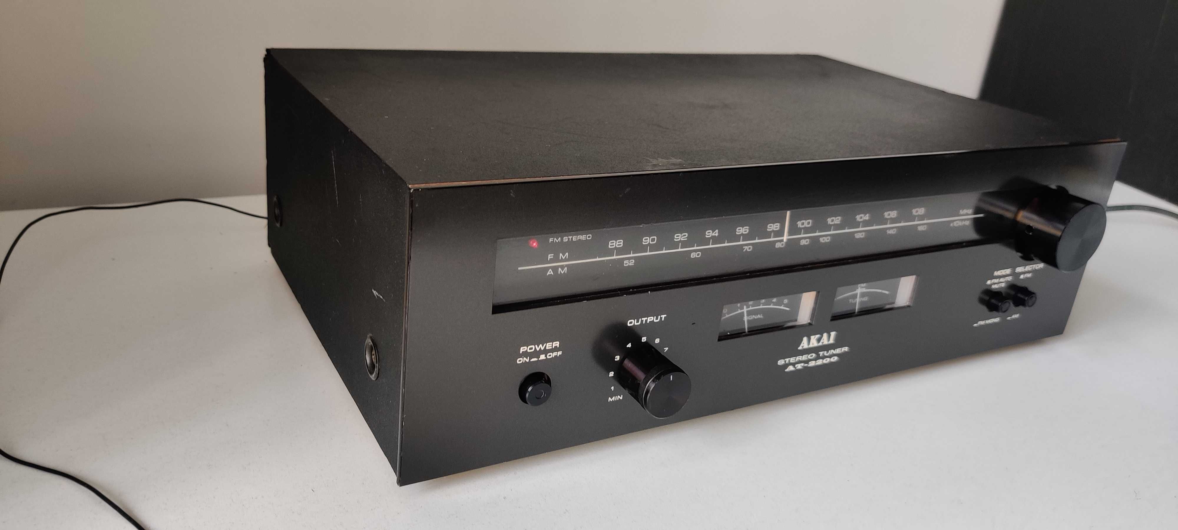 AKAI AT 2200 tuner muzica vintage cu scala si ace muzica analog