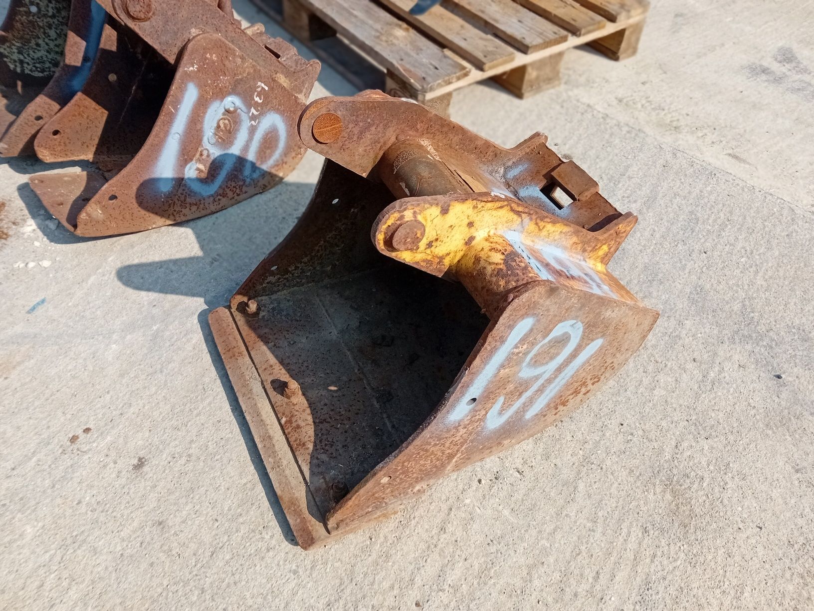 Cupa 45 cm miniexcavator 1.8 2.2