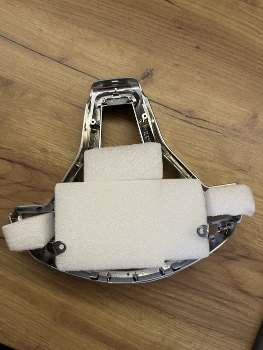 Бленда Капачка Волан Mercedes C W204 E CLA CLS Мерцедес Ц Е